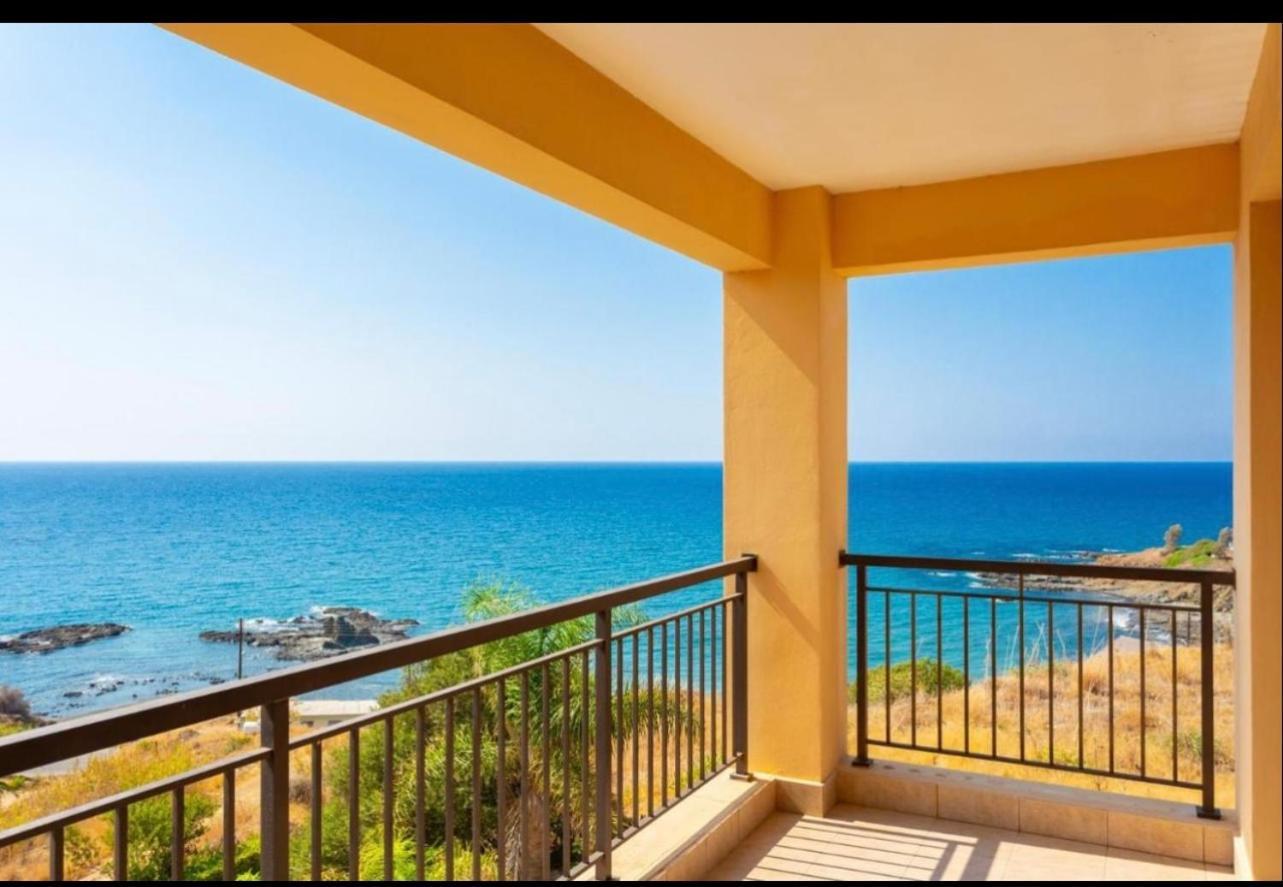 Sunset View Mermaid Villa Pomos Bagian luar foto